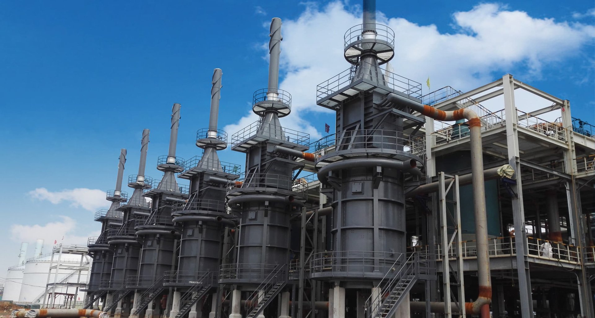 Refinery FCC unit expansion